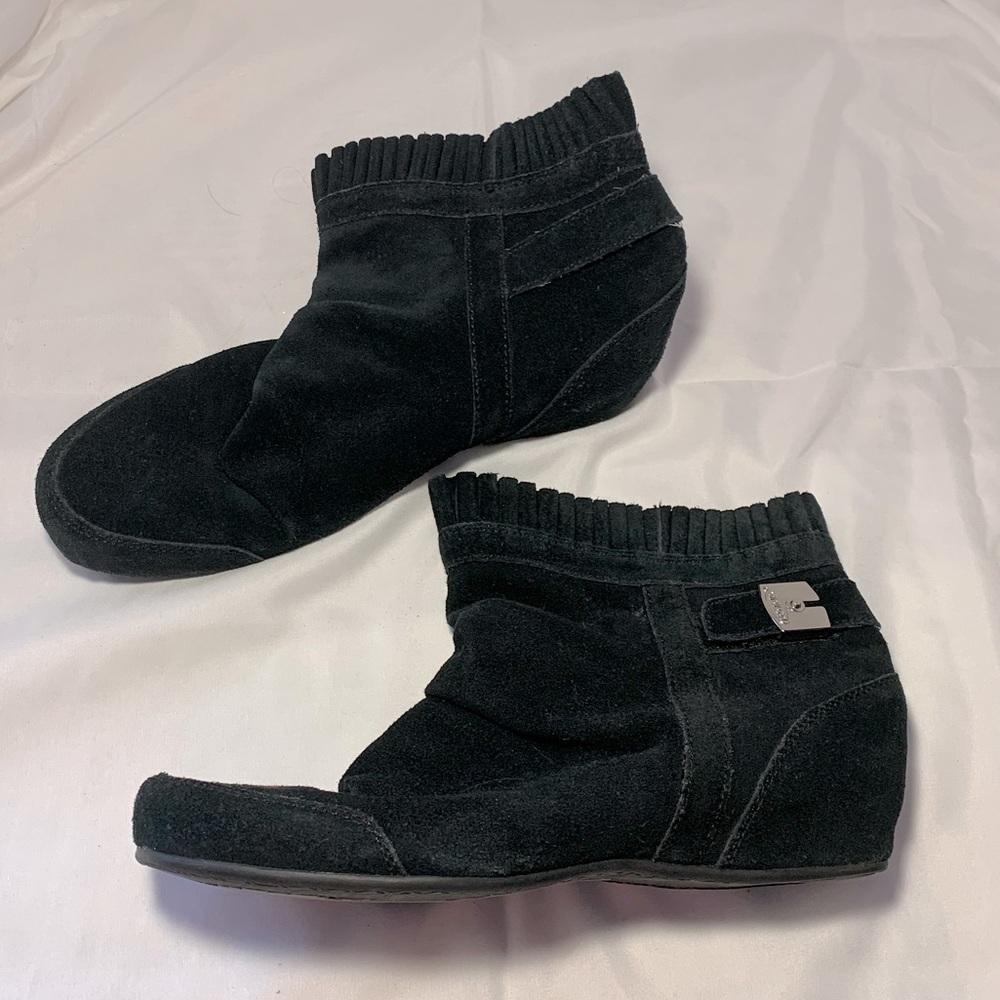 Dr. Scholl’s Black Suede Booties